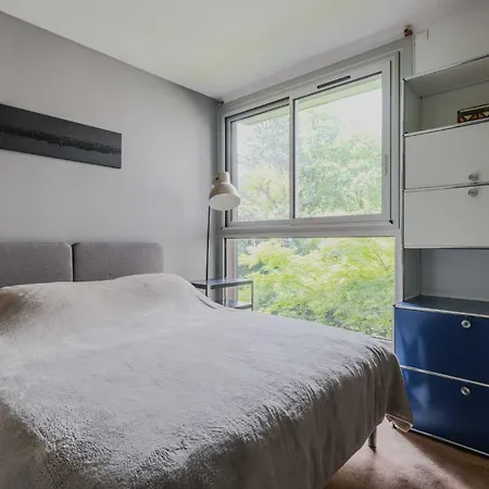 Authenticity With Large Garden 4b-8p Apartment